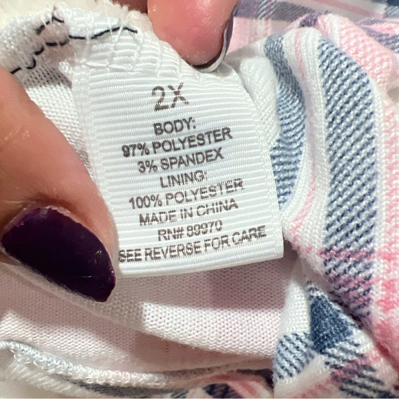 Pink and White Plaid Button-Up Shirt‎ - Picture 8 of 16